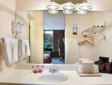 Baymont By Wyndham Paris Motel Ruang foto