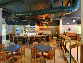 Baymont By Wyndham Paris Motel Restoran foto